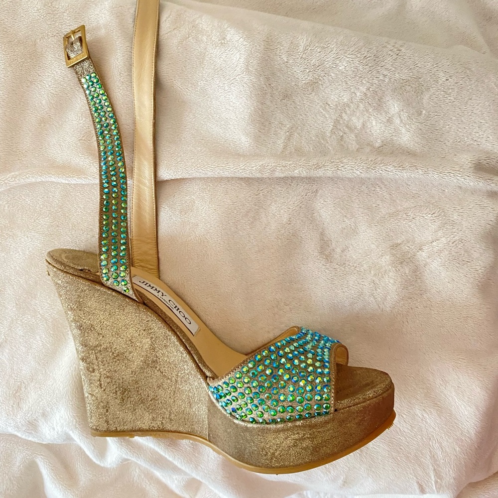 If Mermaids had feet: Jimmy Choo gold platform wedges with Swarovski crystals - Picture 3 of 12